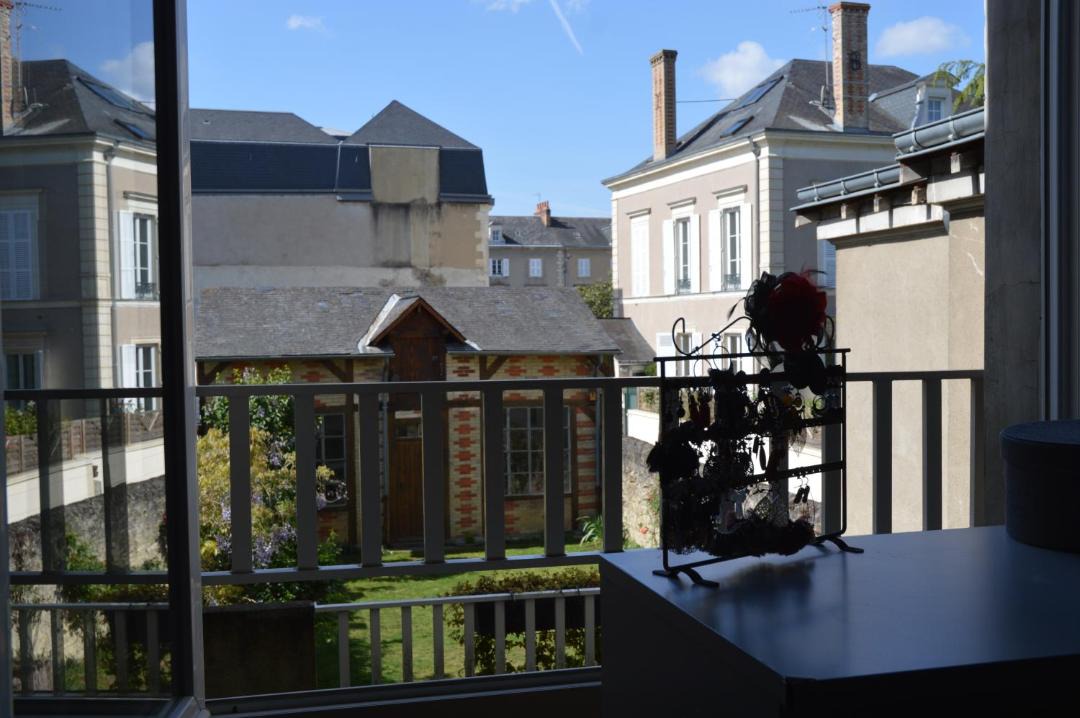 Photo of Others in Bollee