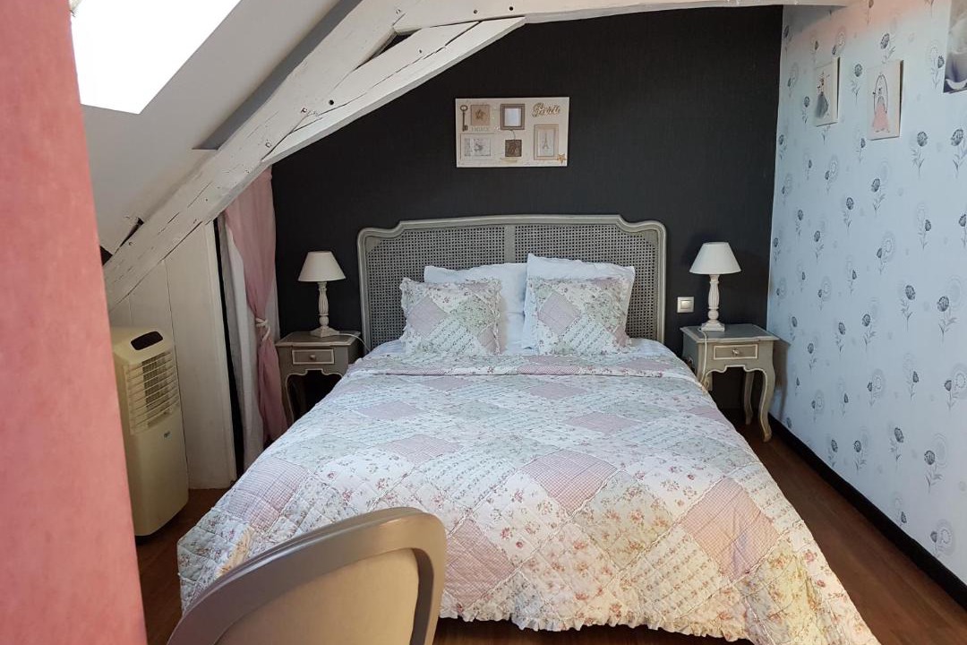 Photo of Bedroom in Boursault