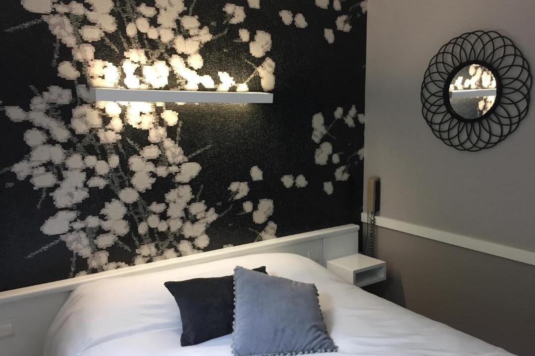 Photo of Others in Erbree