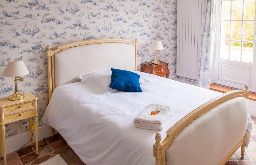 Photo of Others in Orsay