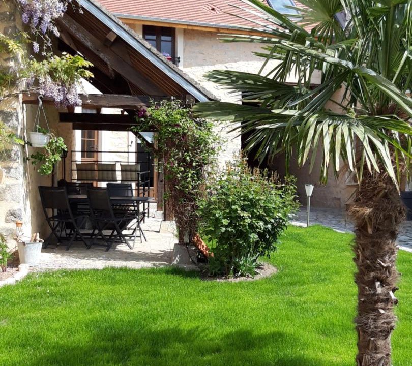 Photo of Others in Ury