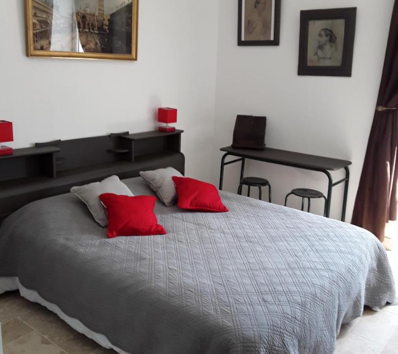 Photo of Others in Bertric-Buree