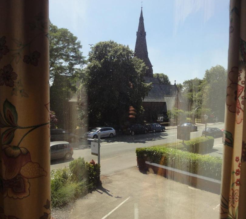 Photo of Others in Hoole