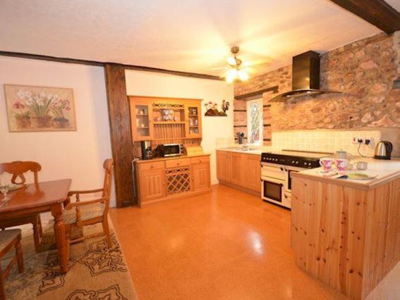 Photo of Others in Ebford