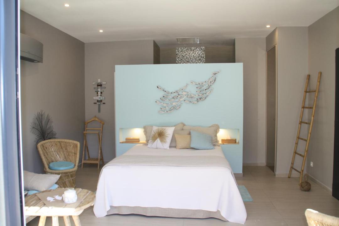 Photo of Others in Manso