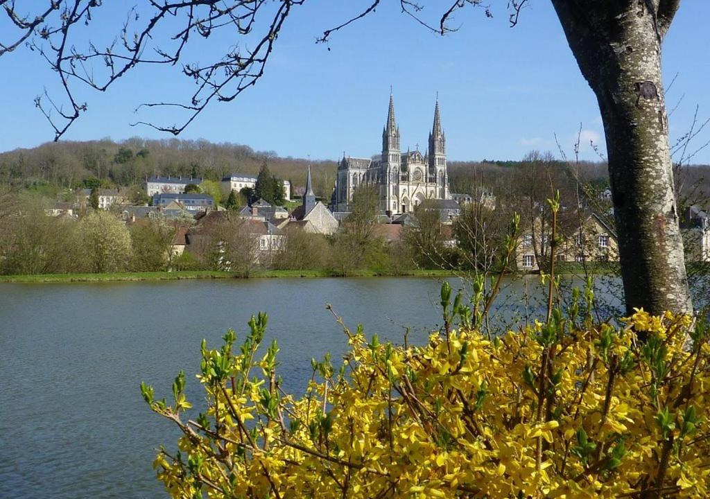 Photo of Others in La Chapelle-Montligeon
