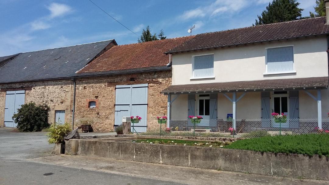 Photo of Others in Saint-Amand-Magnazeix