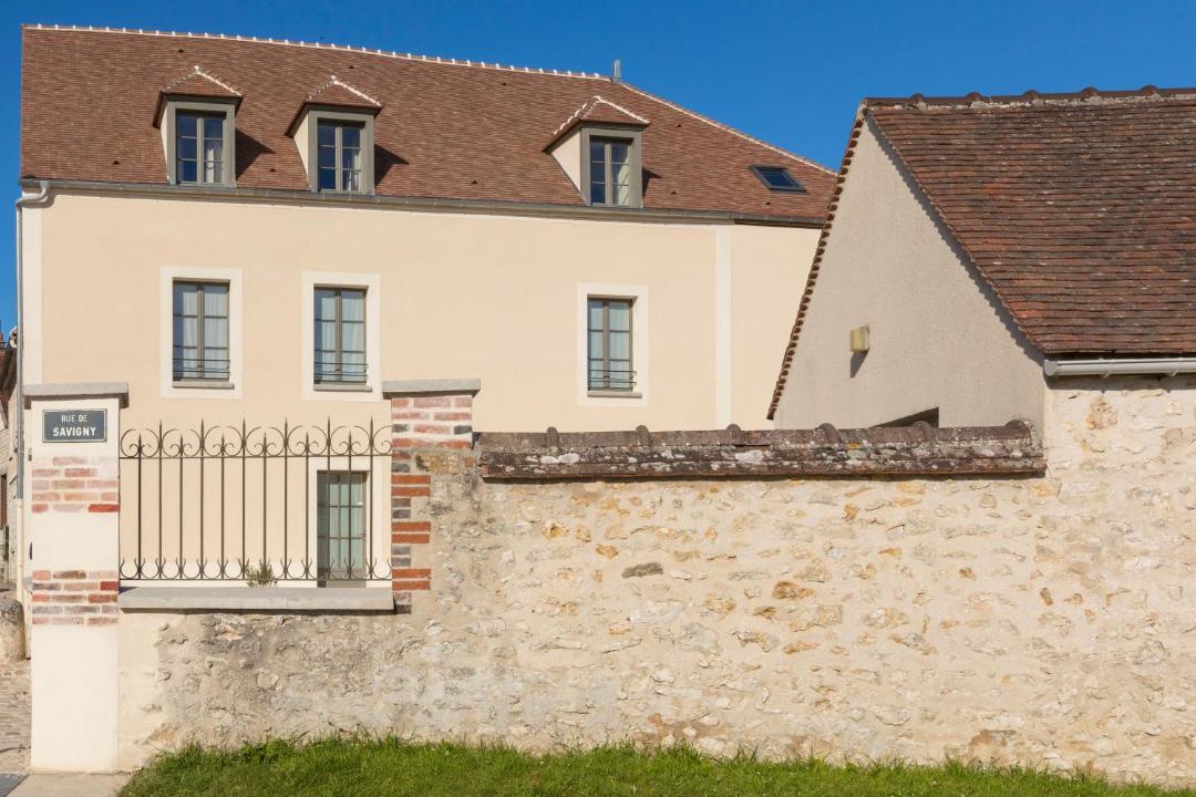 Photo of Others in Provins