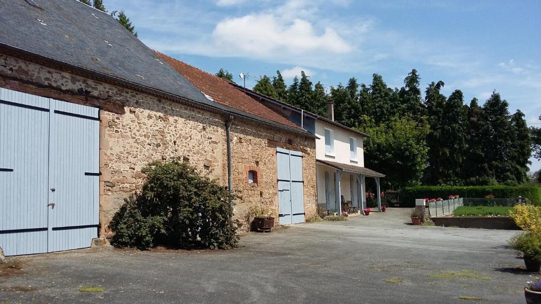 Photo of Others in Saint-Amand-Magnazeix