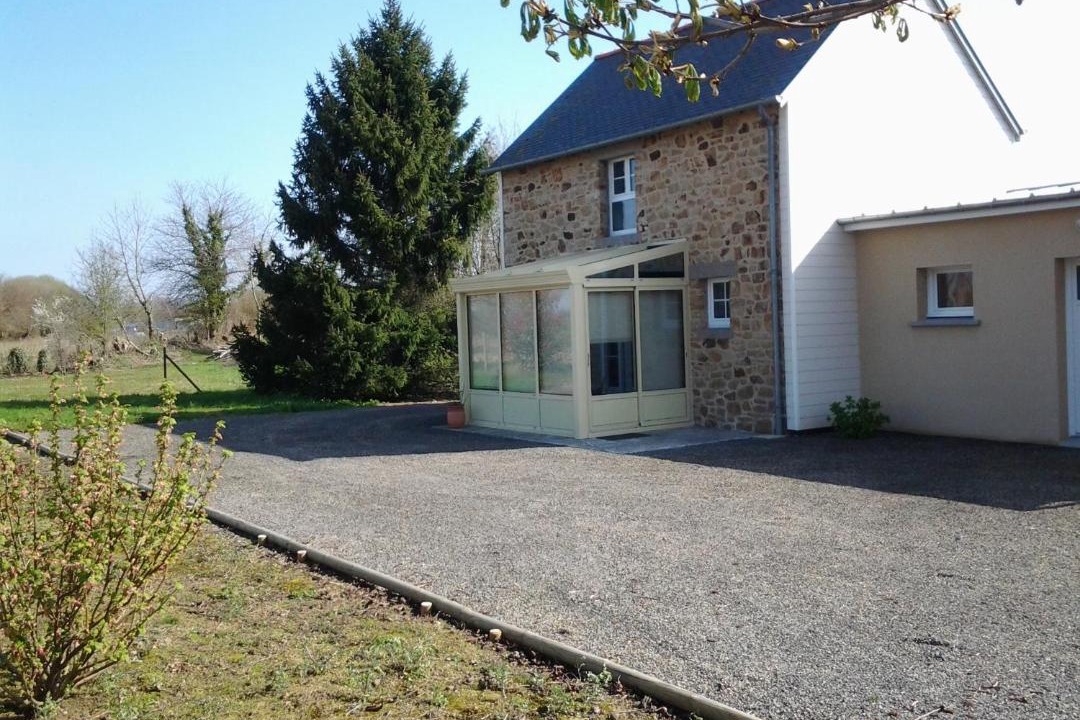 Photo of Others in Montviron
