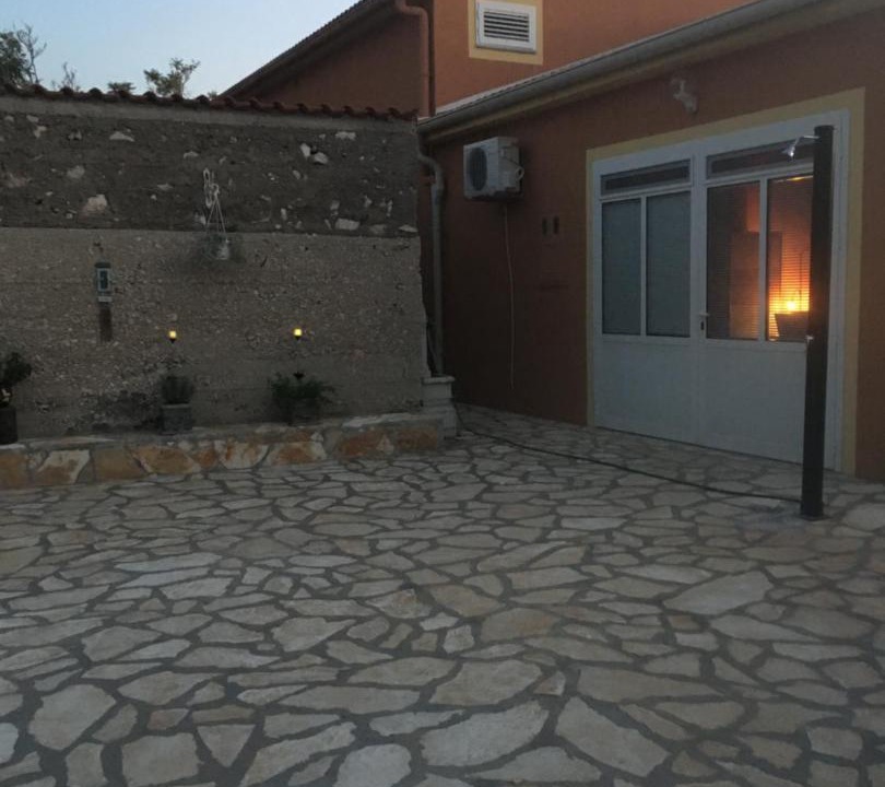 Photo of Buildings in Razanac