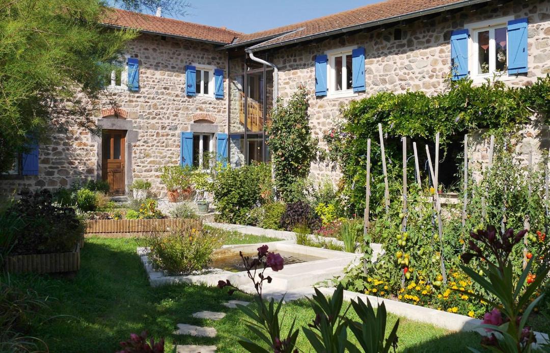 Photo of Others in Ronno