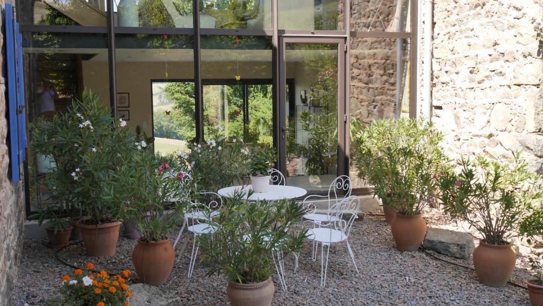 Photo of Others in Ronno