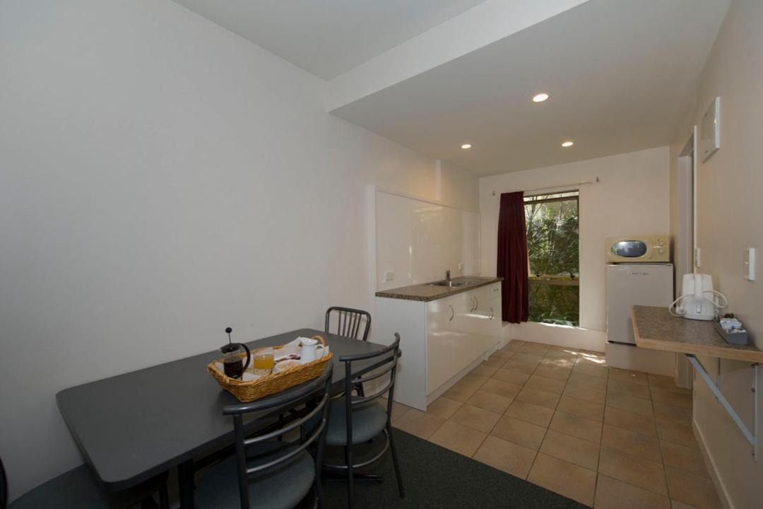 Photo of Others in Hamilton Lake