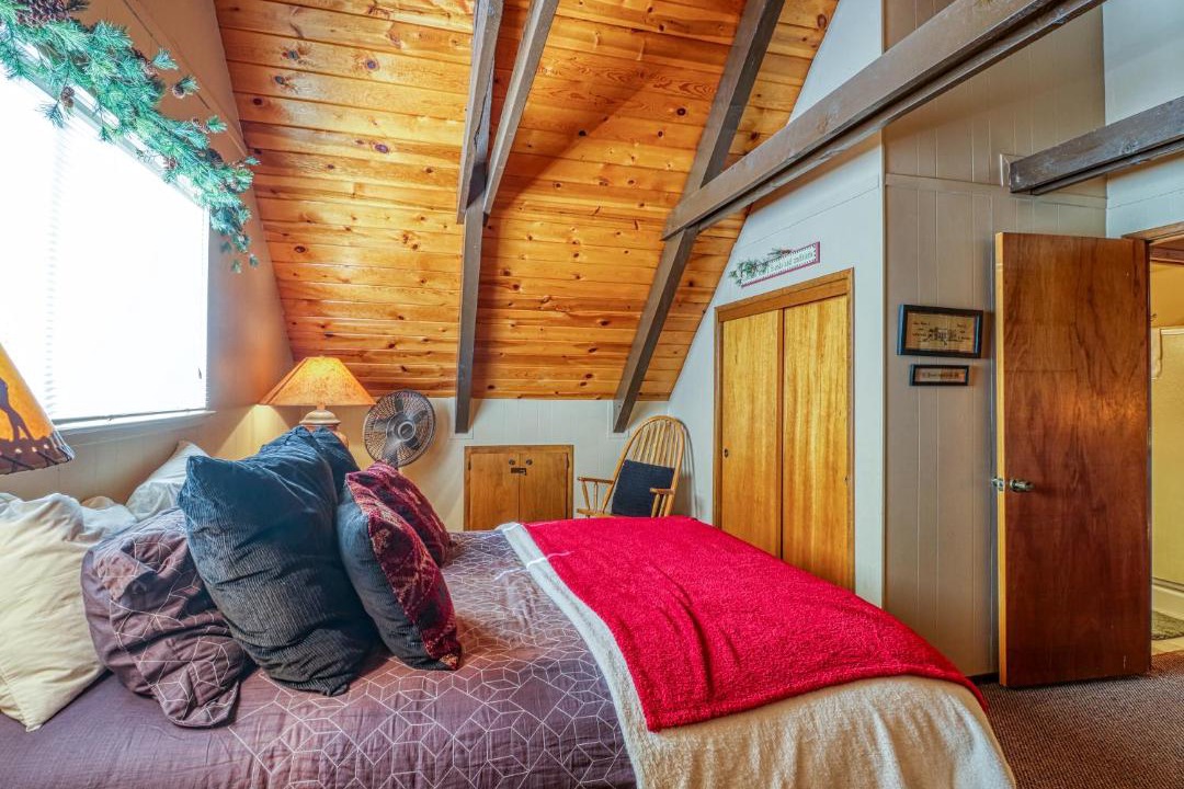 Photo of Bedroom in Arnold