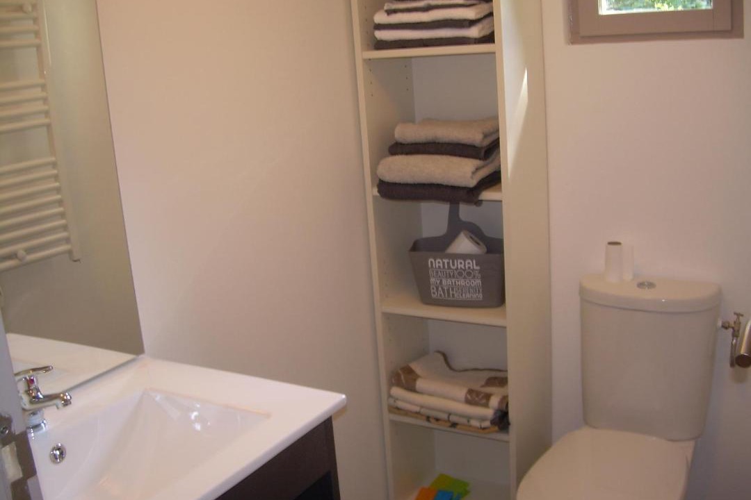 Photo of Bathroom in Anzin-Saint-Aubin