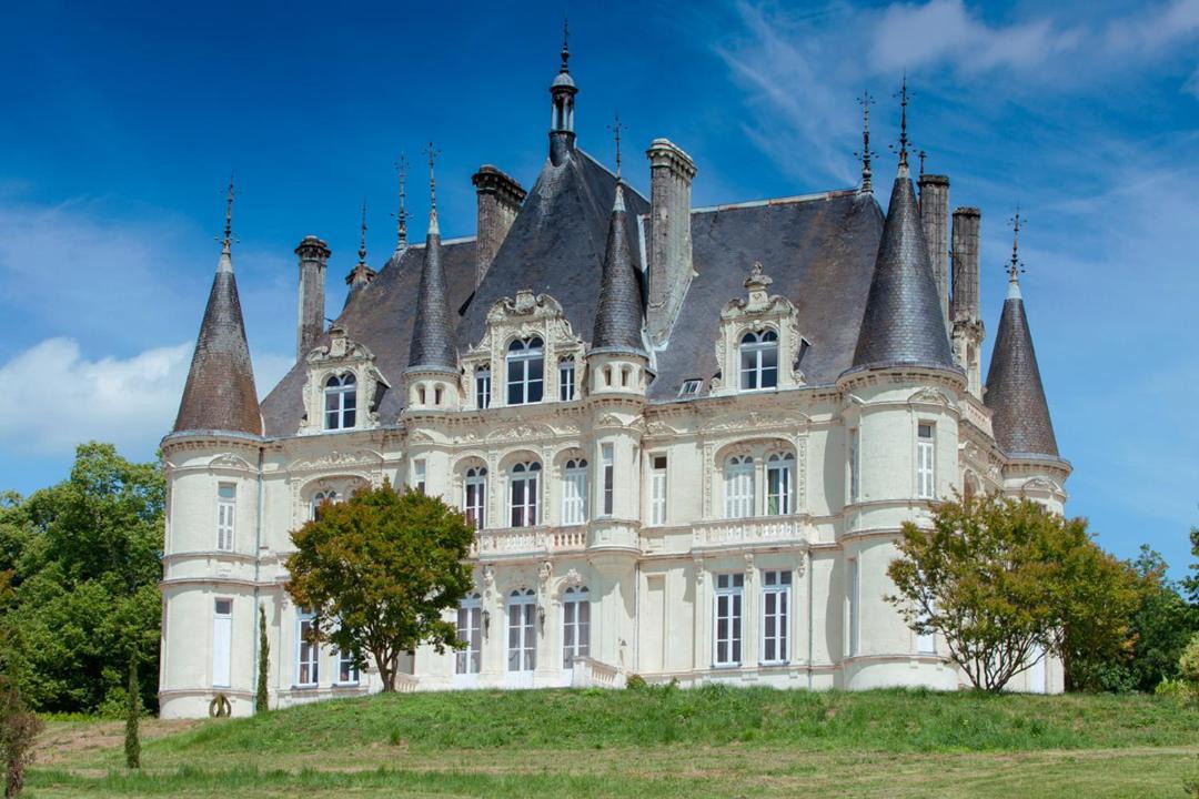 Photo of Others in Bonneuil-Matours