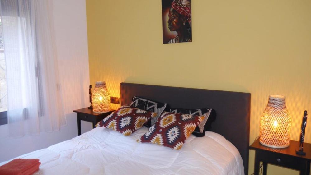Photo of Bedroom in Pals