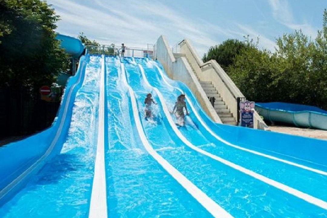 Photo of Others in Gastes