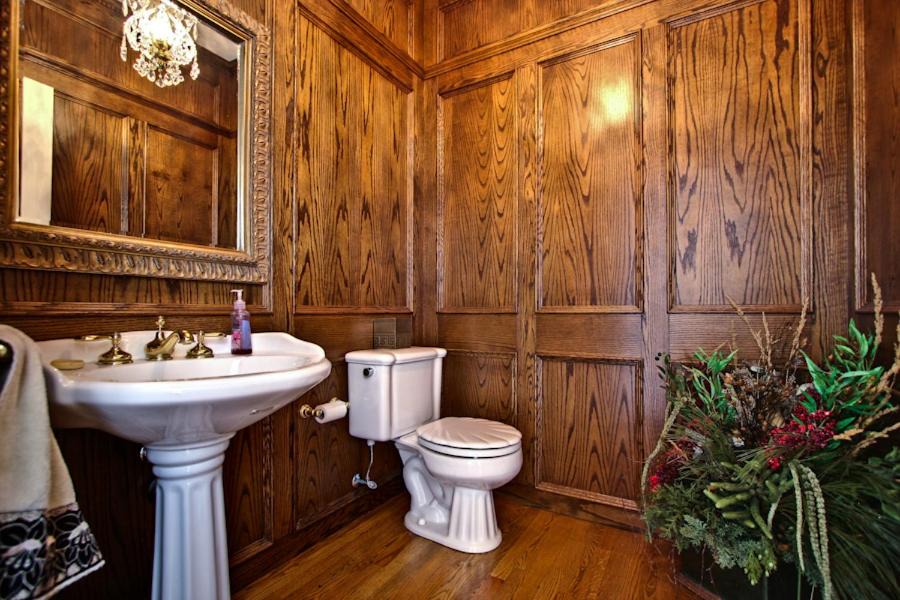 Photo of Others in Calgary