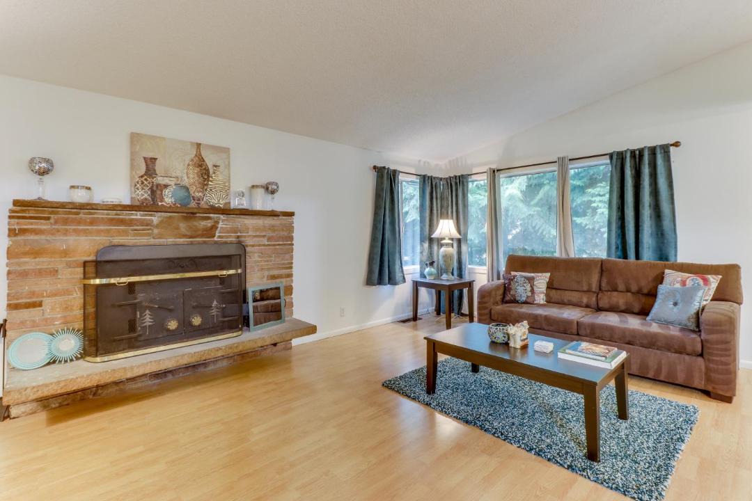 Photo of Livingroom in Bryn Mawr-Skyway