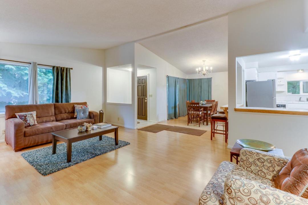 Photo of Livingroom in Bryn Mawr-Skyway