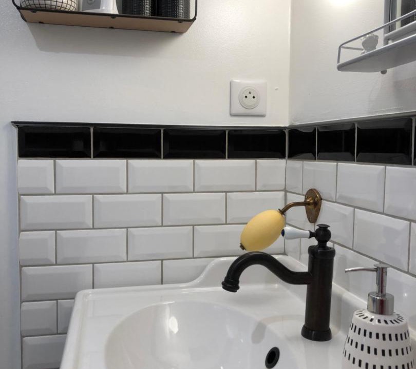 Photo of Others in Montesquieu