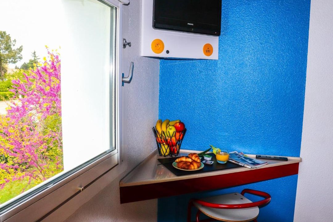 Photo of Others in Le Passage