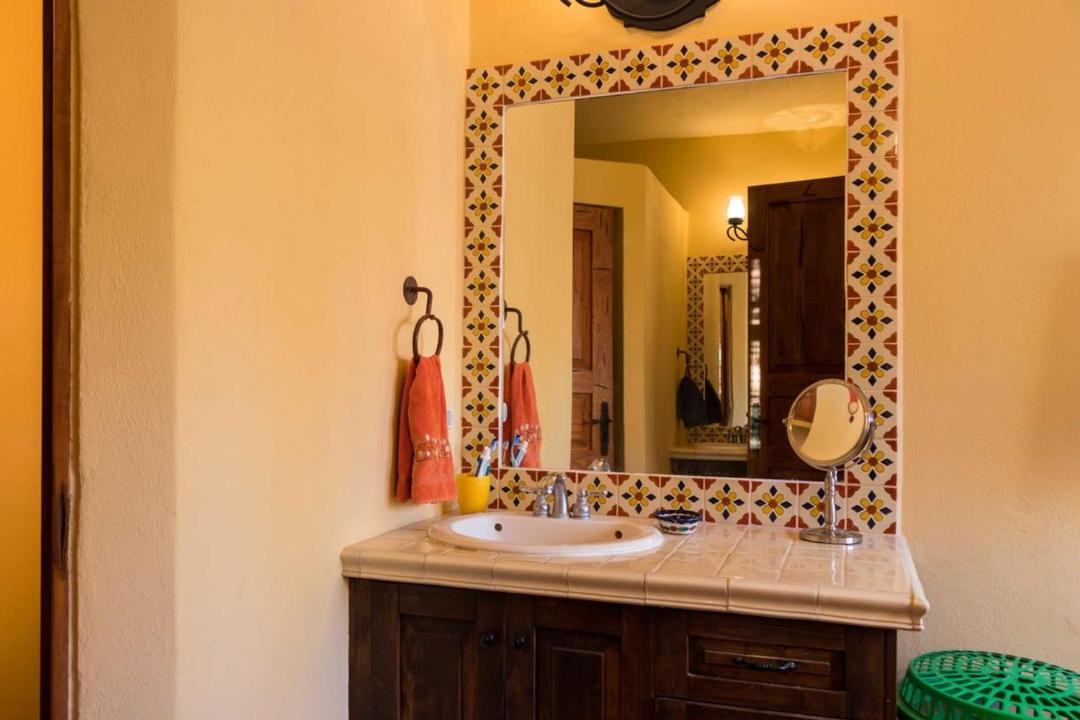 Photo of Bathroom in Nopolo