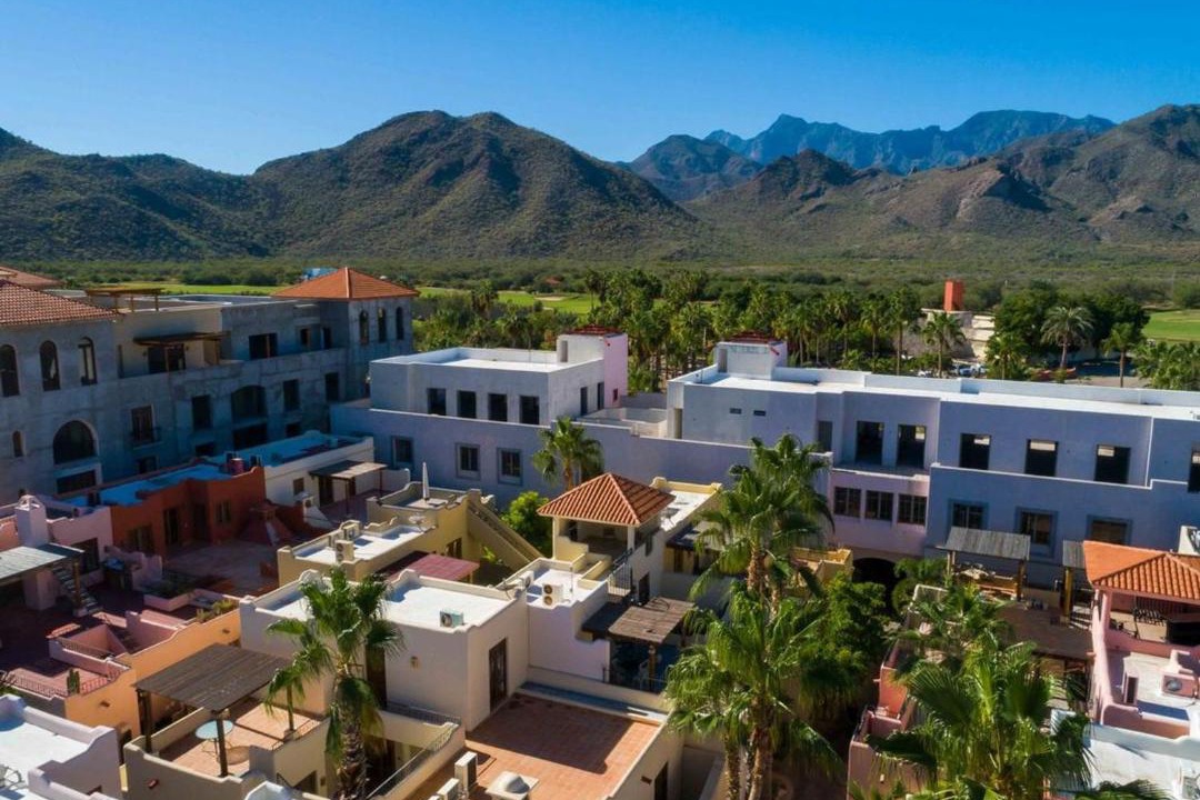 Photo of Others in Nopolo