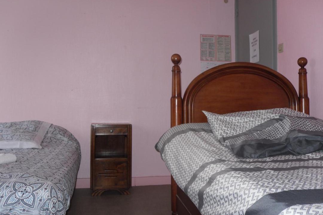 Photo of Others in Chalus