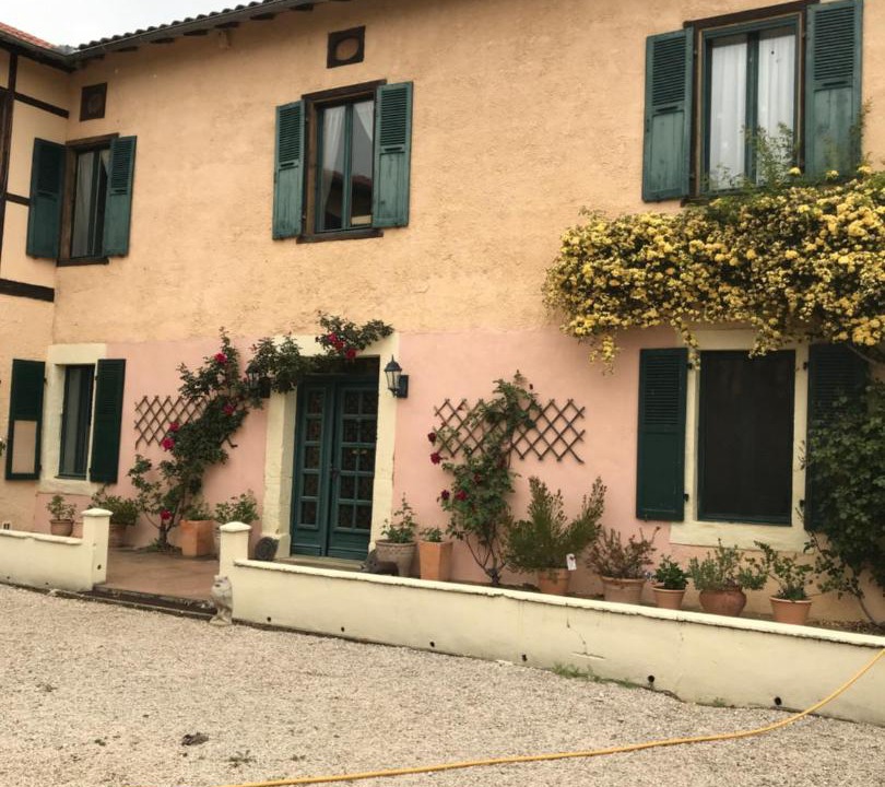 Photo of Others in Vieuzos