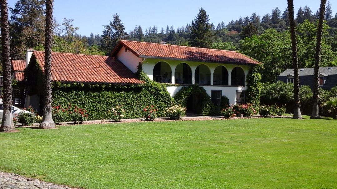 Photo of Buildings in Deer Park