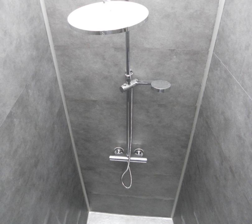 Photo of Others in Allineuc