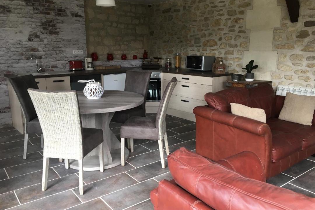 Photo of Others in Rhuis