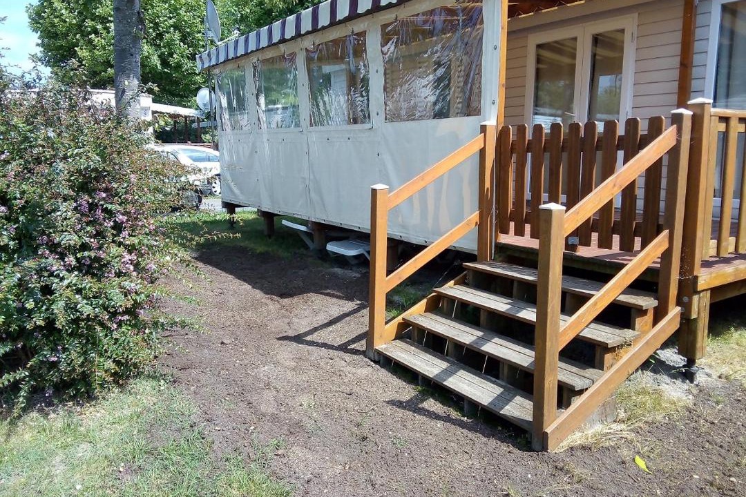 Photo of Others in Gastes