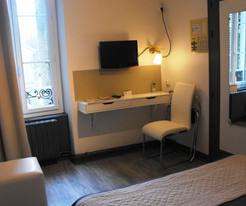 Photo of Others in Avallon