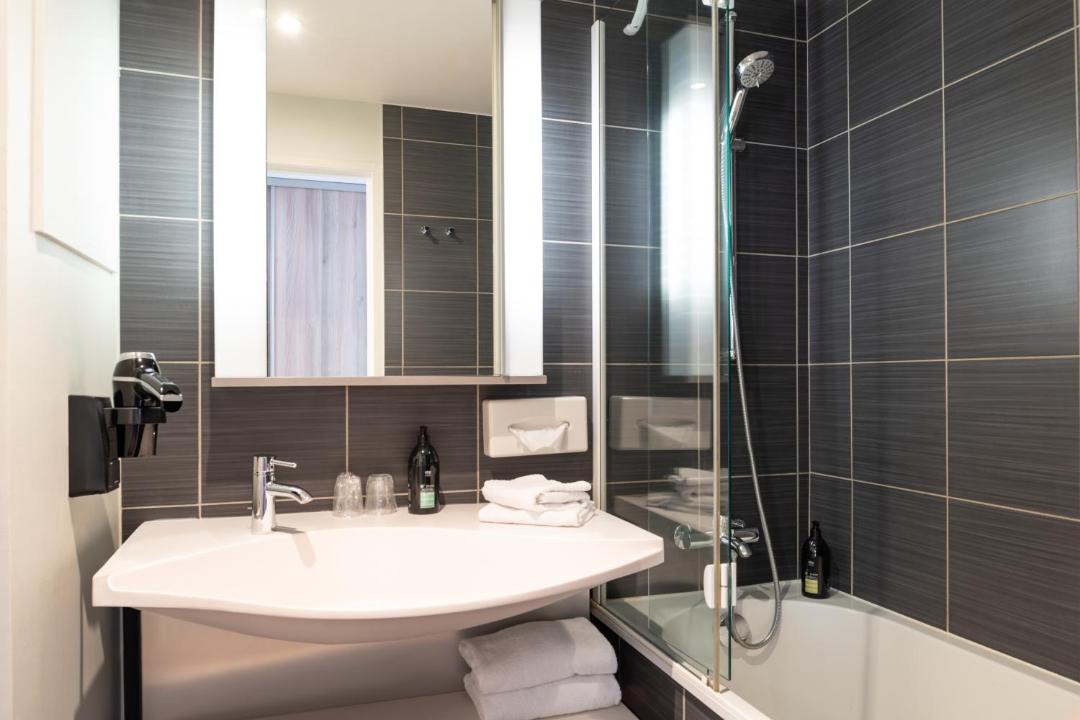 Photo of Bathroom in Chaussee-d'Antin