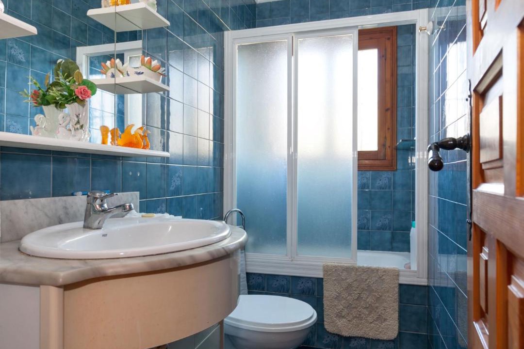 Photo of Bathroom in Ondara