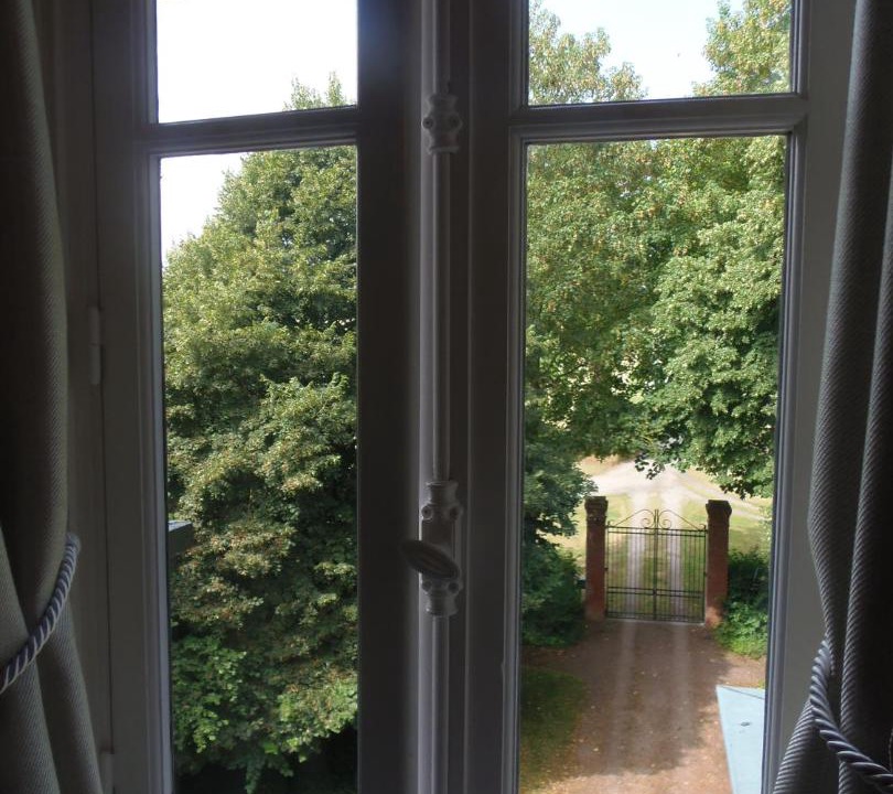 Photo of Others in Mery-Corbon