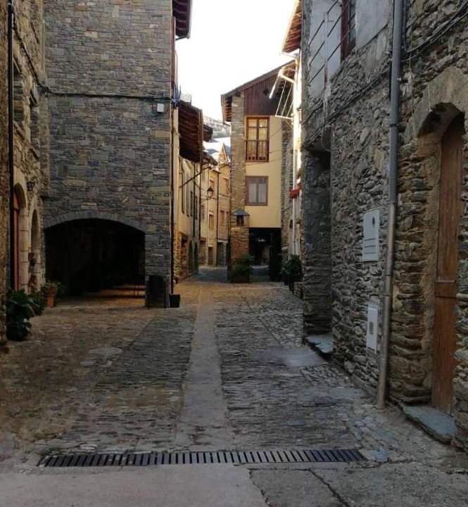 Photo of Others in Rialp