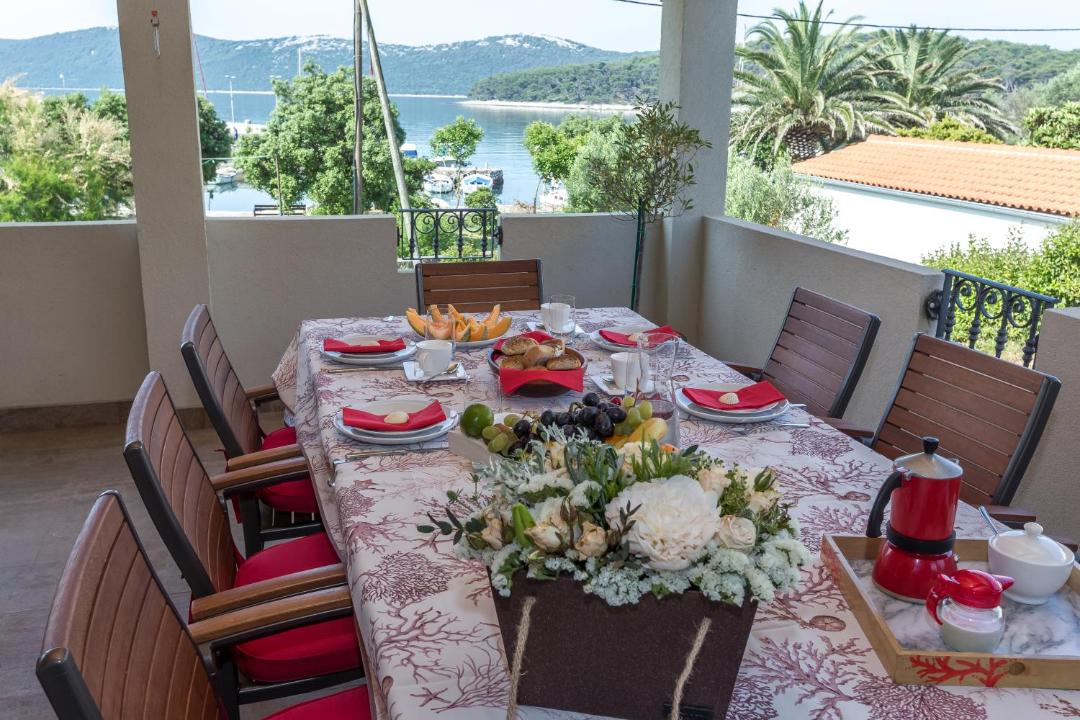 Photo of Patio Balcony in Molat