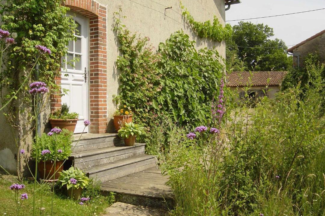 Photo of Others in Lathus-Saint-Remy