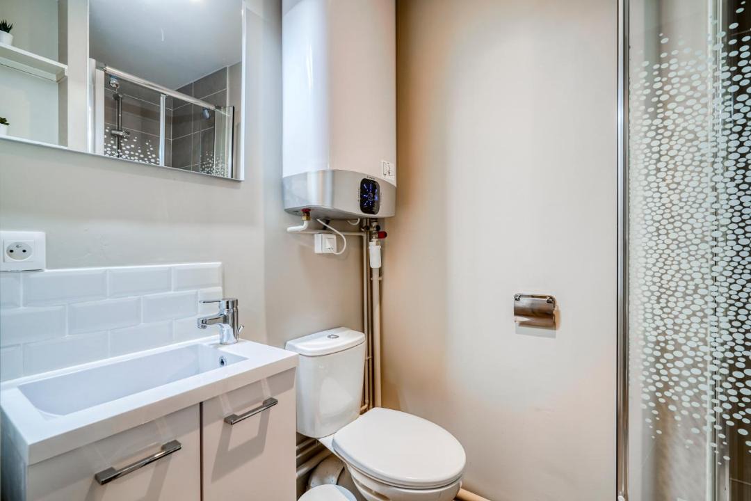 Photo of Bathroom in Carnot - Gailleton