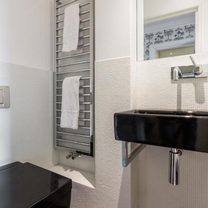 Photo of Others in South Kensington