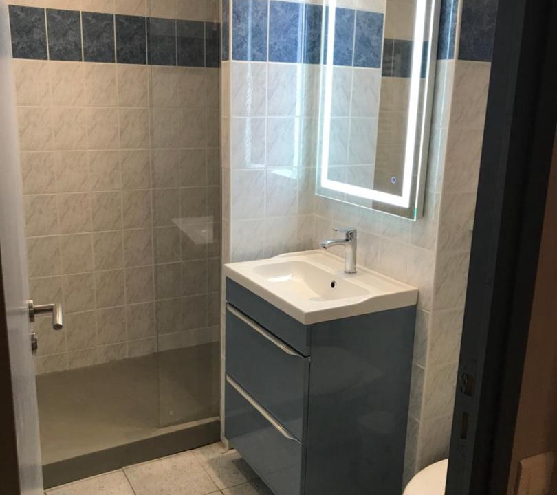 Photo of Bathroom in Xouaxange