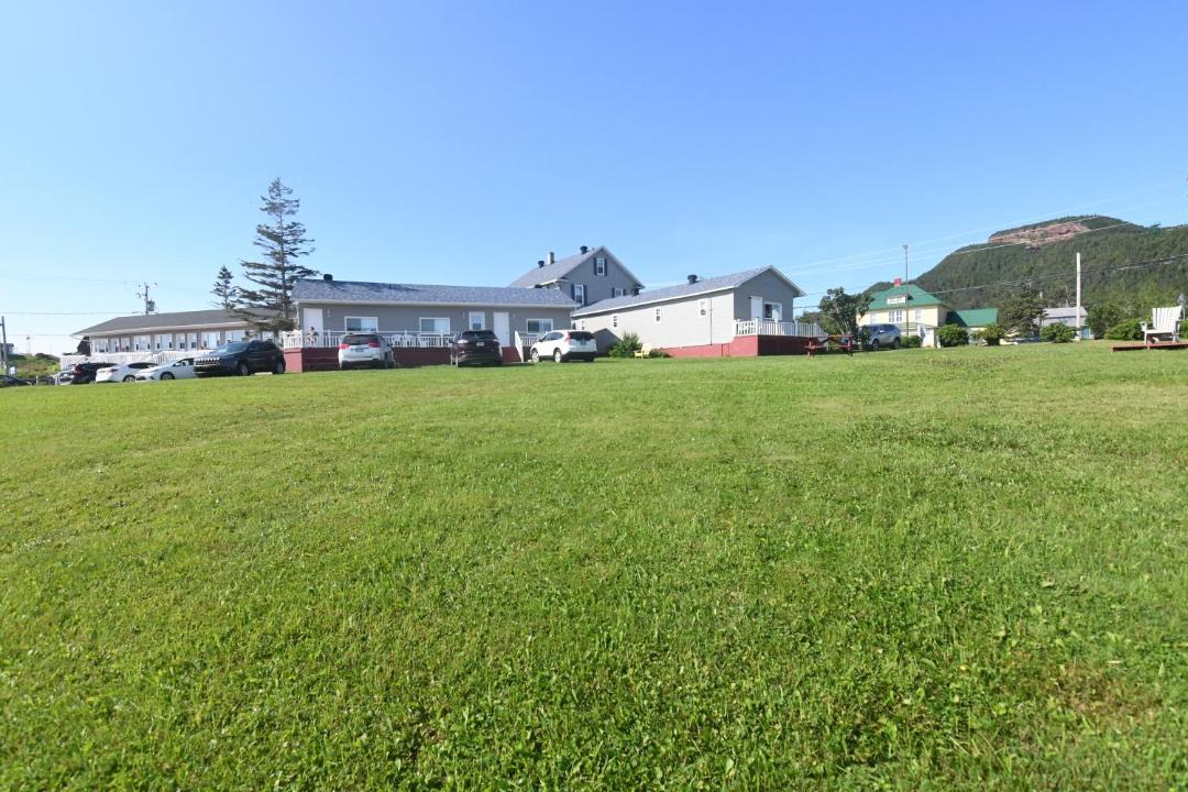 Photo of Others in Perce