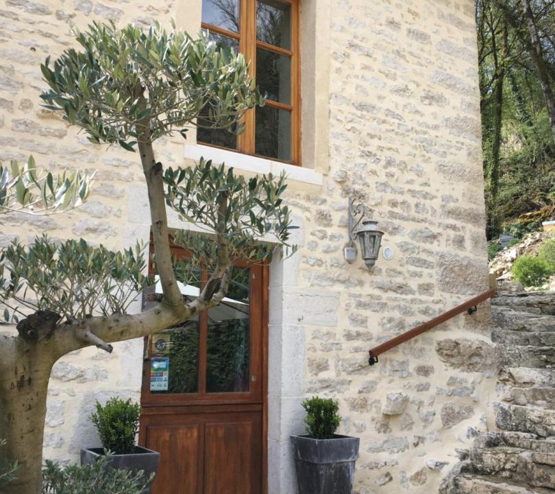 Photo of Others in Hauteroche