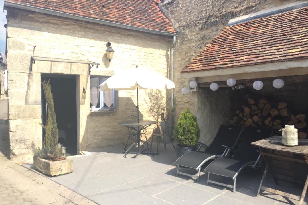 Photo of Others in Beze