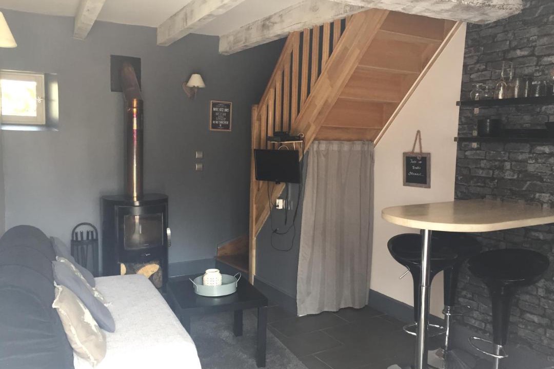 Photo of Others in Beze